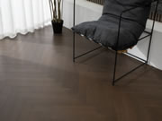 零铺纪零食店主打国潮风零食,用美味承包你的开心时光